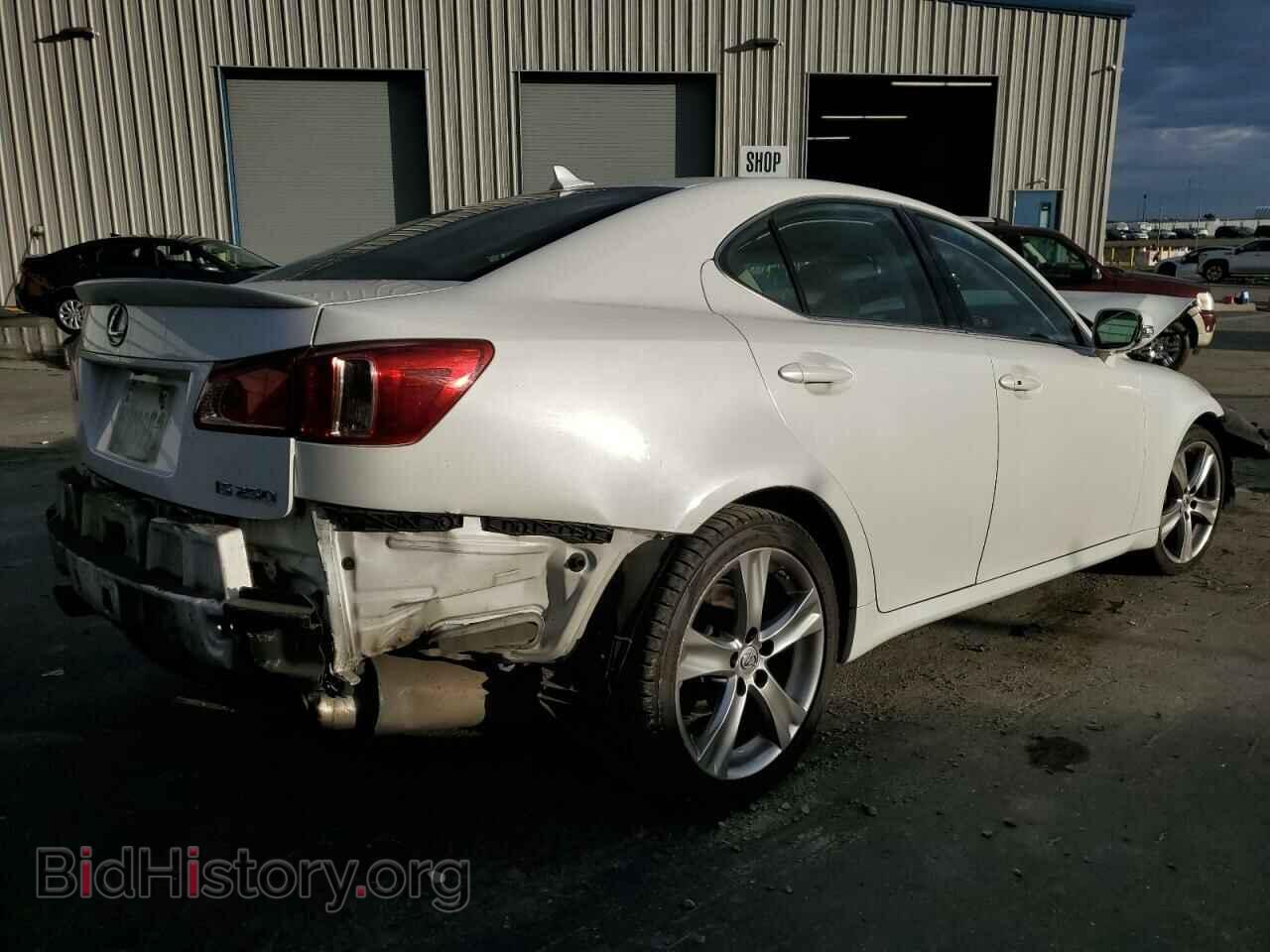 2011 LEXUS IS - VIN: JTHBF5C2XB5140174 - Фото 3