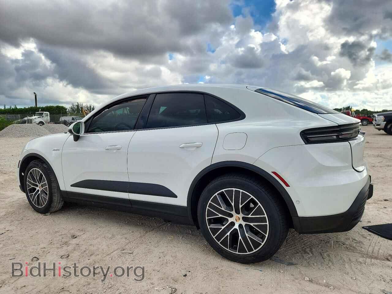 2025 PORSCHE MACAN - VIN: WP1AD2XA3SL077560 - Photo 3