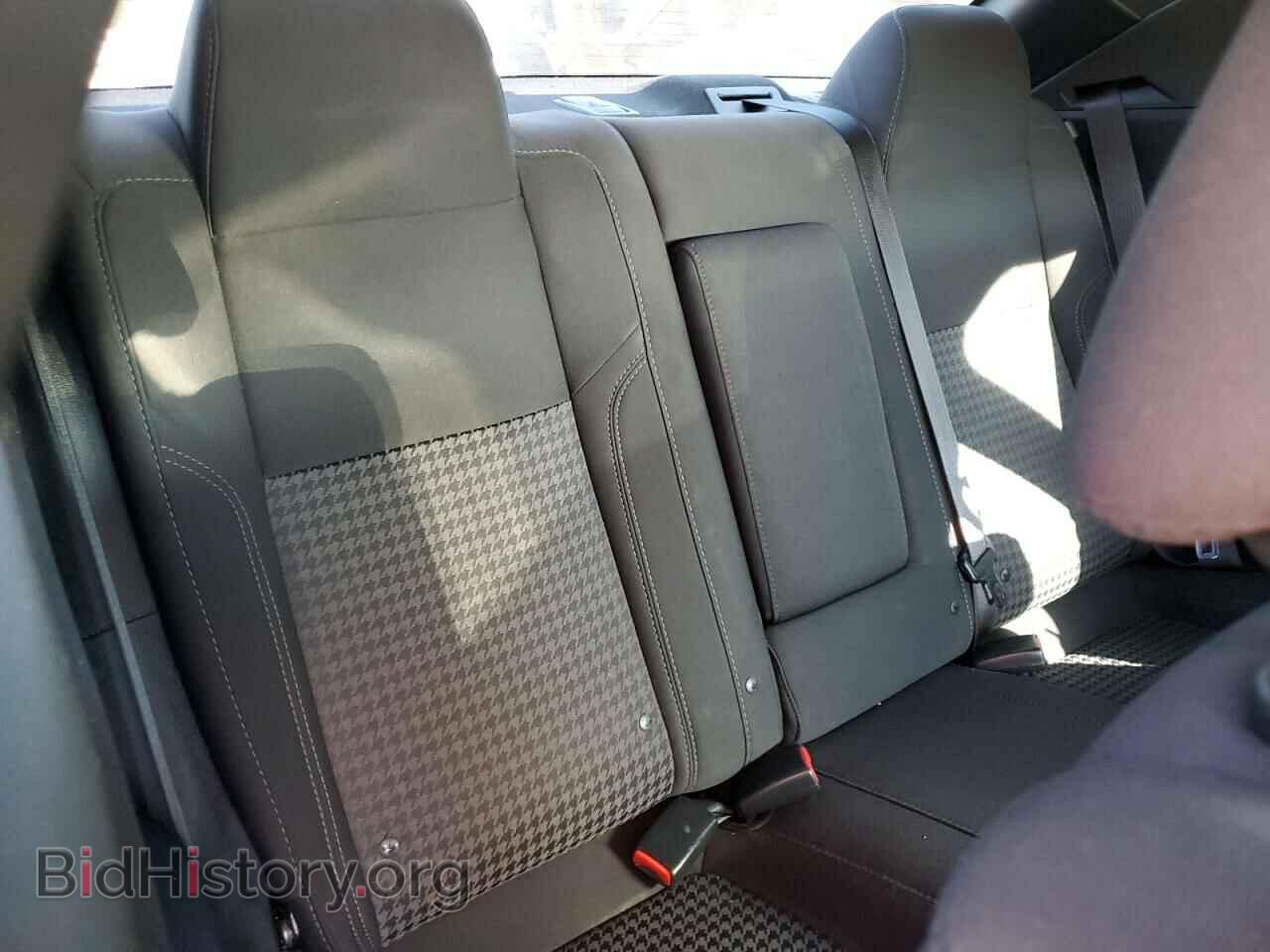 2018 DODGE CHALLENGER - VIN: 2C3CDZAG2JH118618 - Фото 10