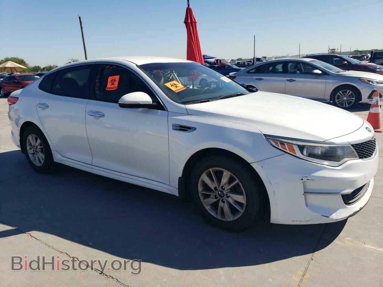 2017 KIA OPTIMA - VIN: 5XXGT4L34HG175560 - Фото 4