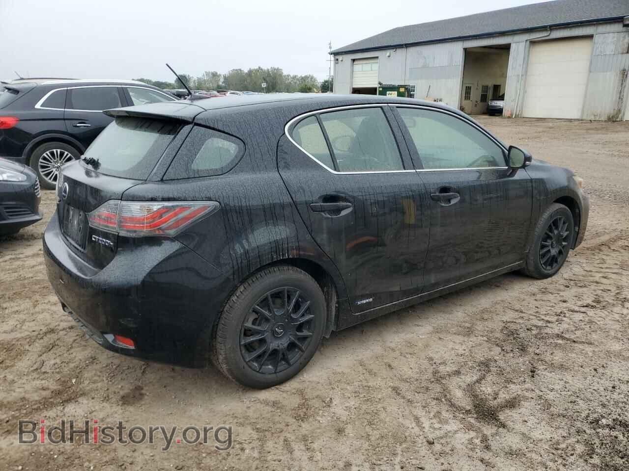 2011 LEXUS CT 200 - VIN: JTHKD5BH2B2039563 - Photo 3