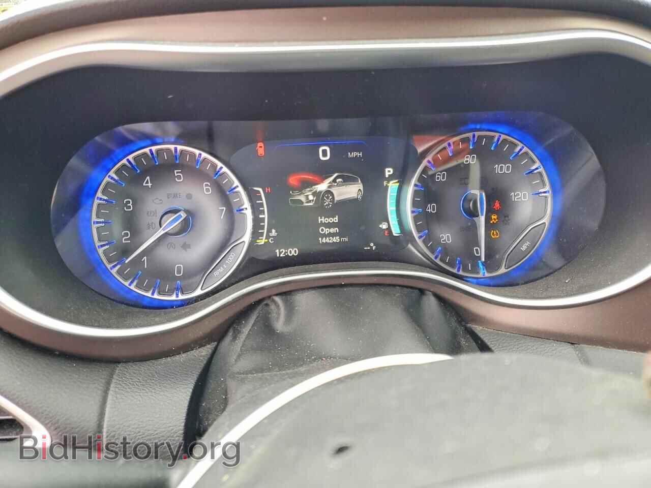2017 CHRYSLER PACIFICA - VIN: 2C4RC1EG1HR634560 - Photo 9