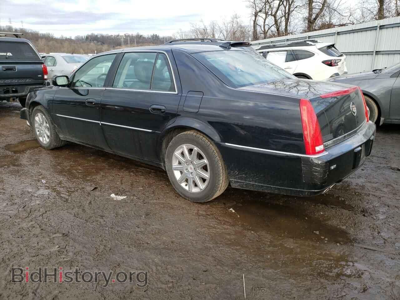 2011 CADILLAC DTS - VIN: 1G6KH5E67BU128343 - Фото 2