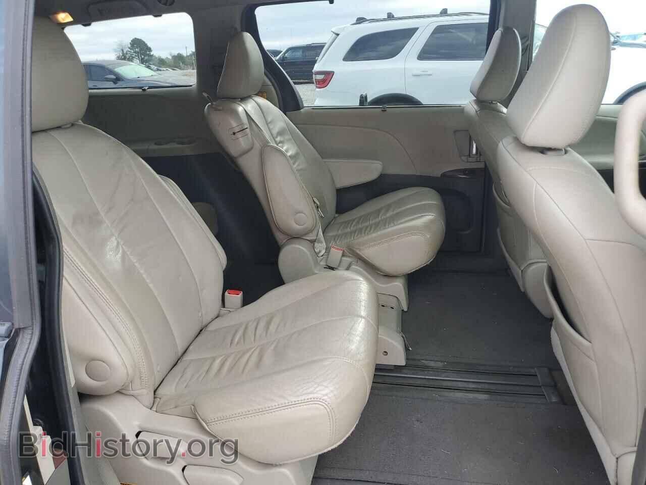 2011 TOYOTA All Models - VIN: 5TDYK3DC9BS174250 - Фото 11