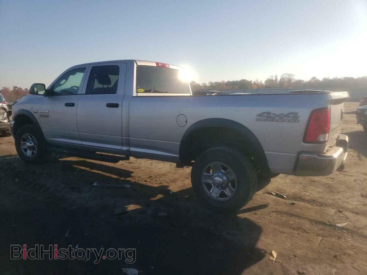 2018 RAM All Models - VIN: 3C6UR5HJ2JG381615 - Photo 2