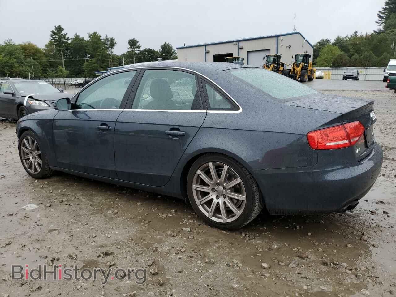 2011 AUDI A4 - VIN: WAUHFAFL6BN048081 - Фото 2