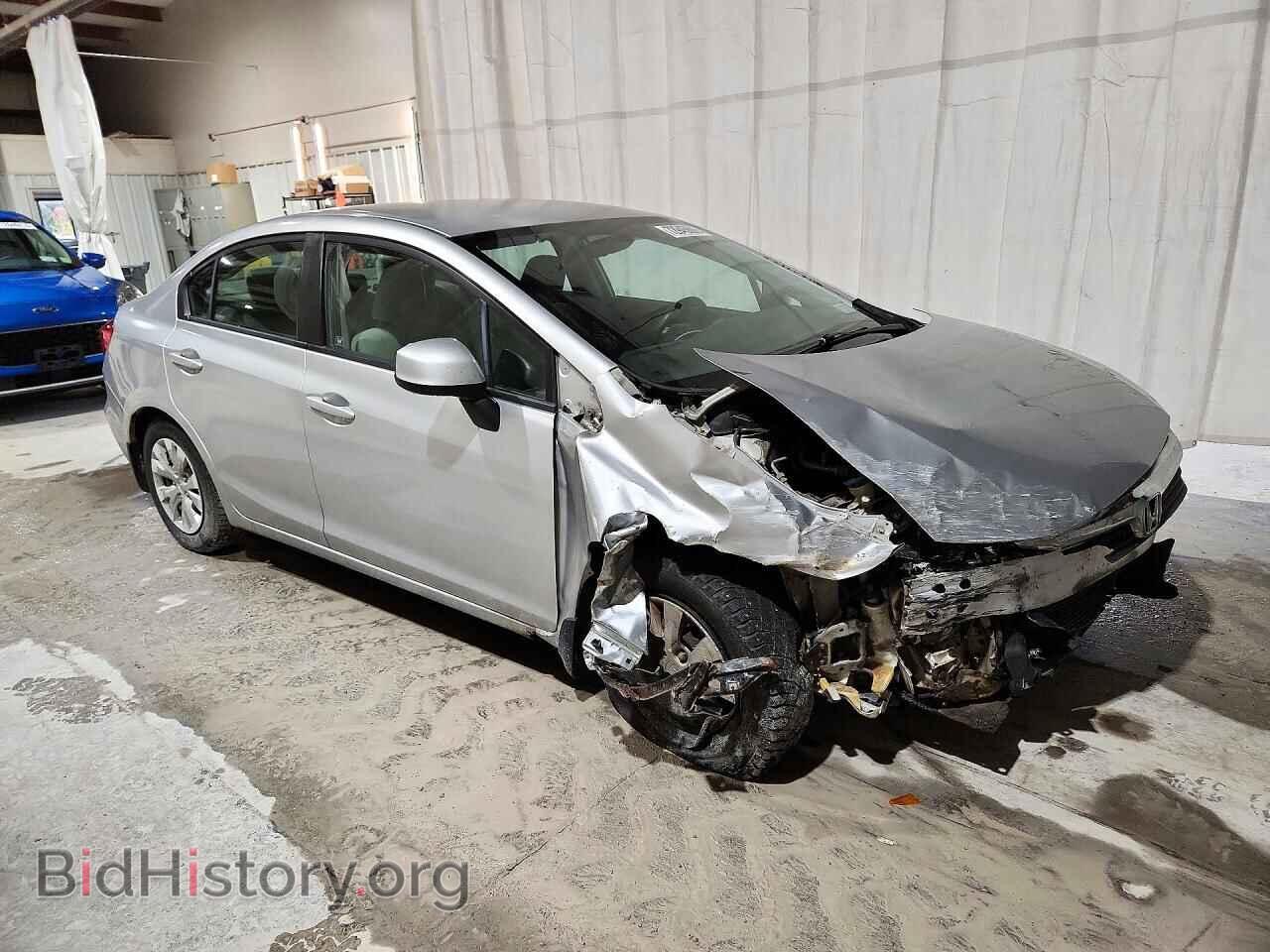 2012 Honda CIVIC (VIN 2HGFB2F51CH314809) — photo 4 of 14