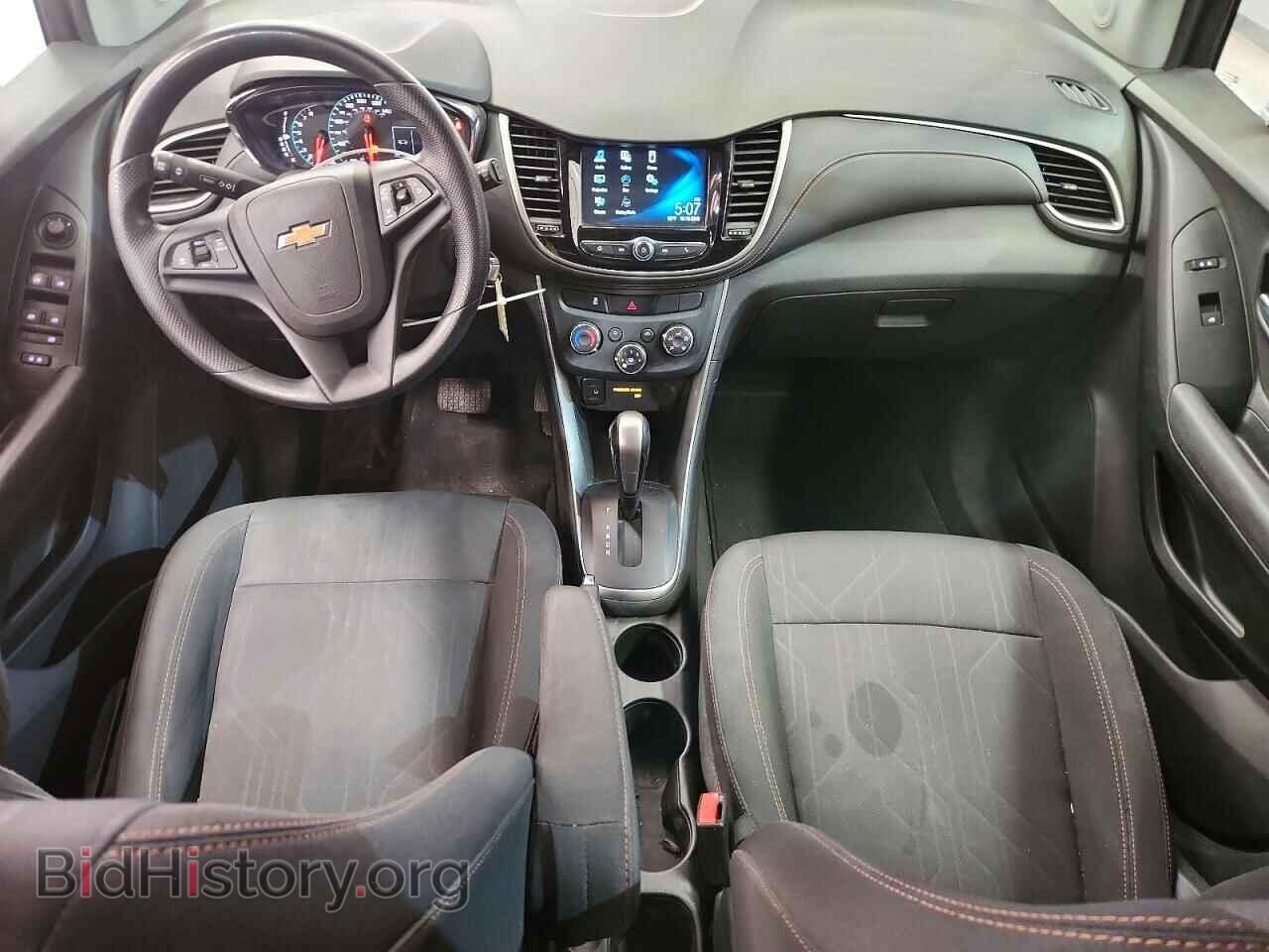 2017 CHEVROLET TRAX - VIN: 3GNCJPSB5HL175996 - Photo 8