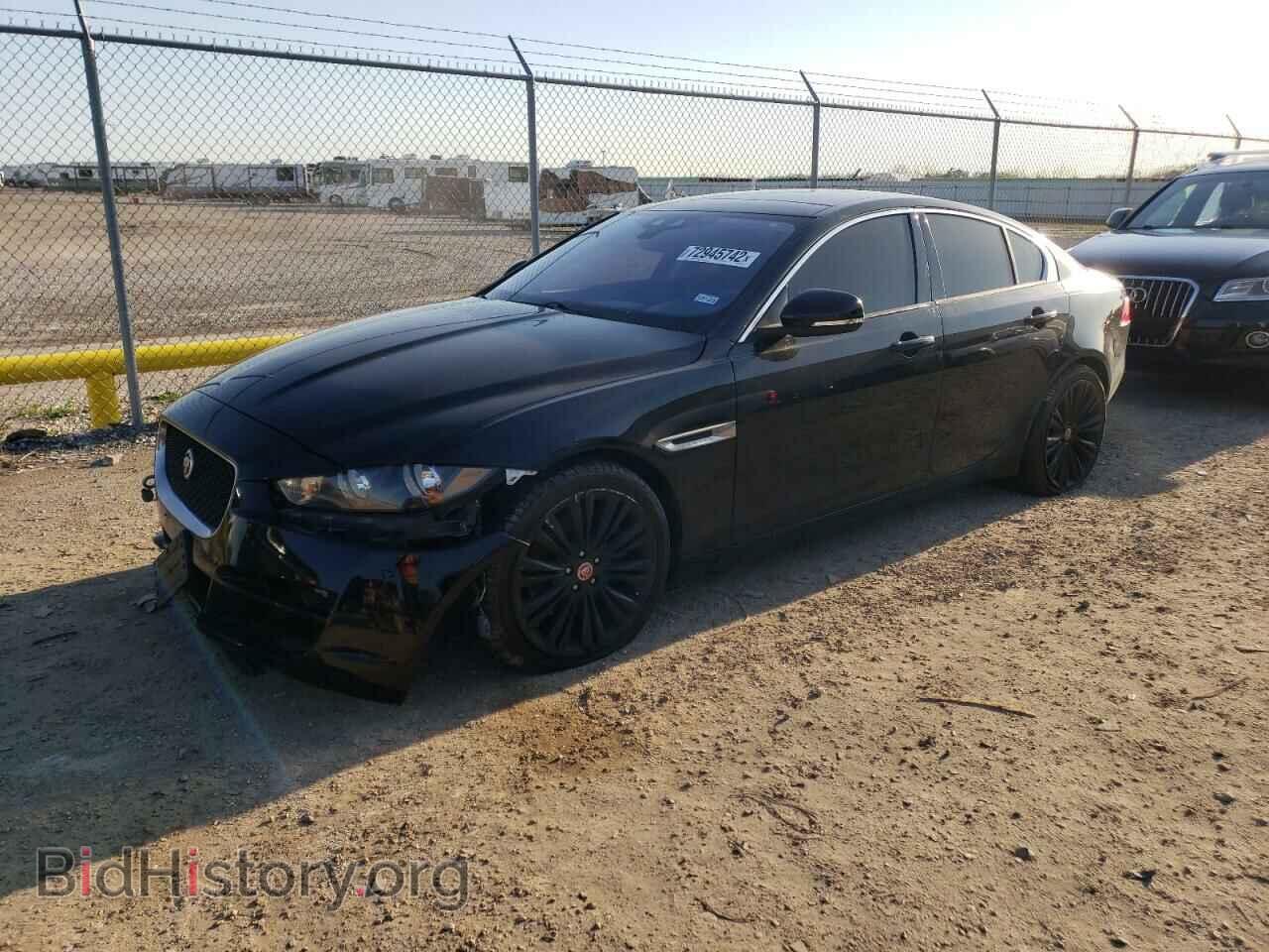 Photo SAJAR4BG3HA976714 - JAGUAR XE 2017