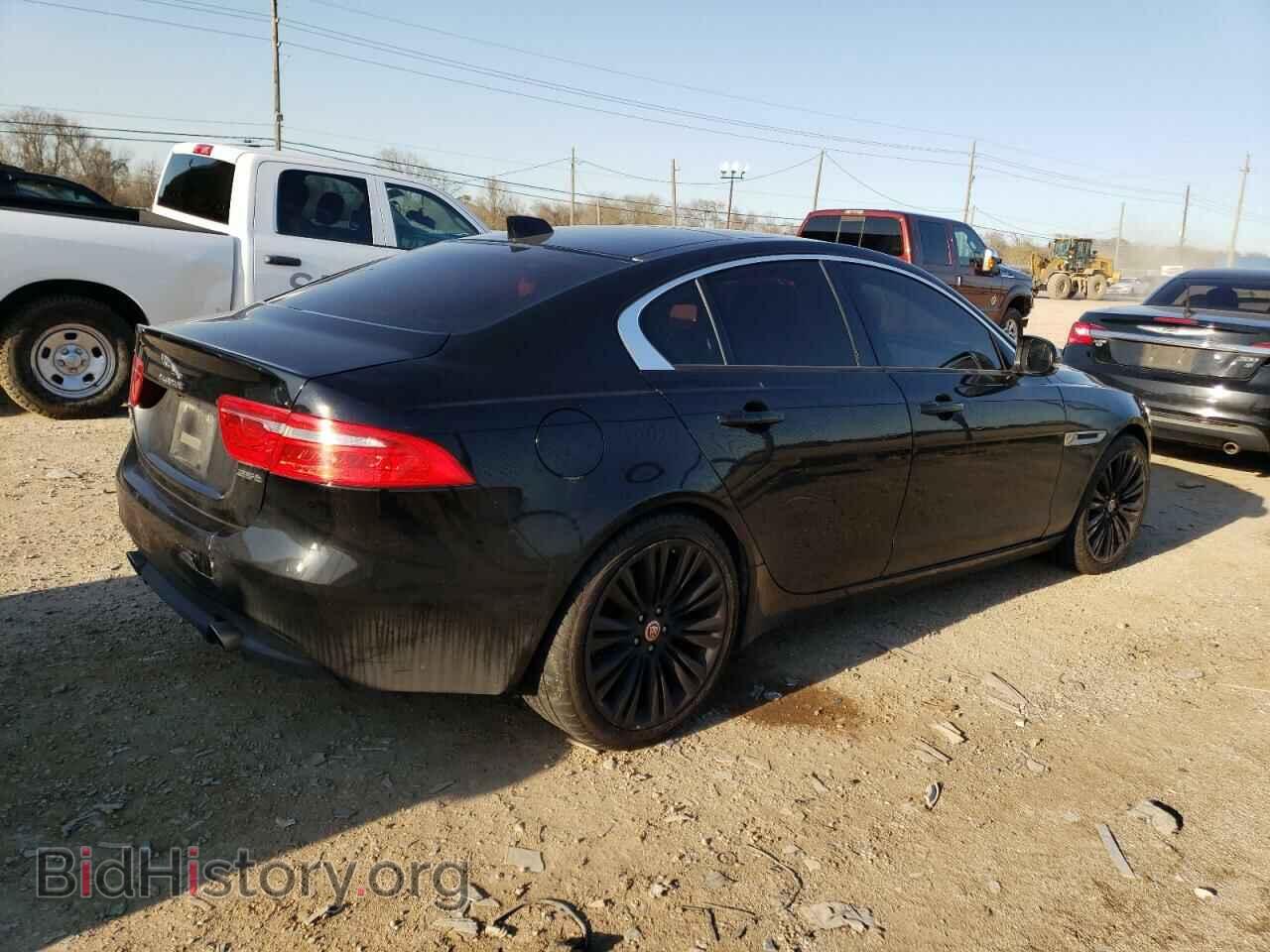 2017 JAGUAR XE - VIN: SAJAR4BG3HA976714 - Фото 3
