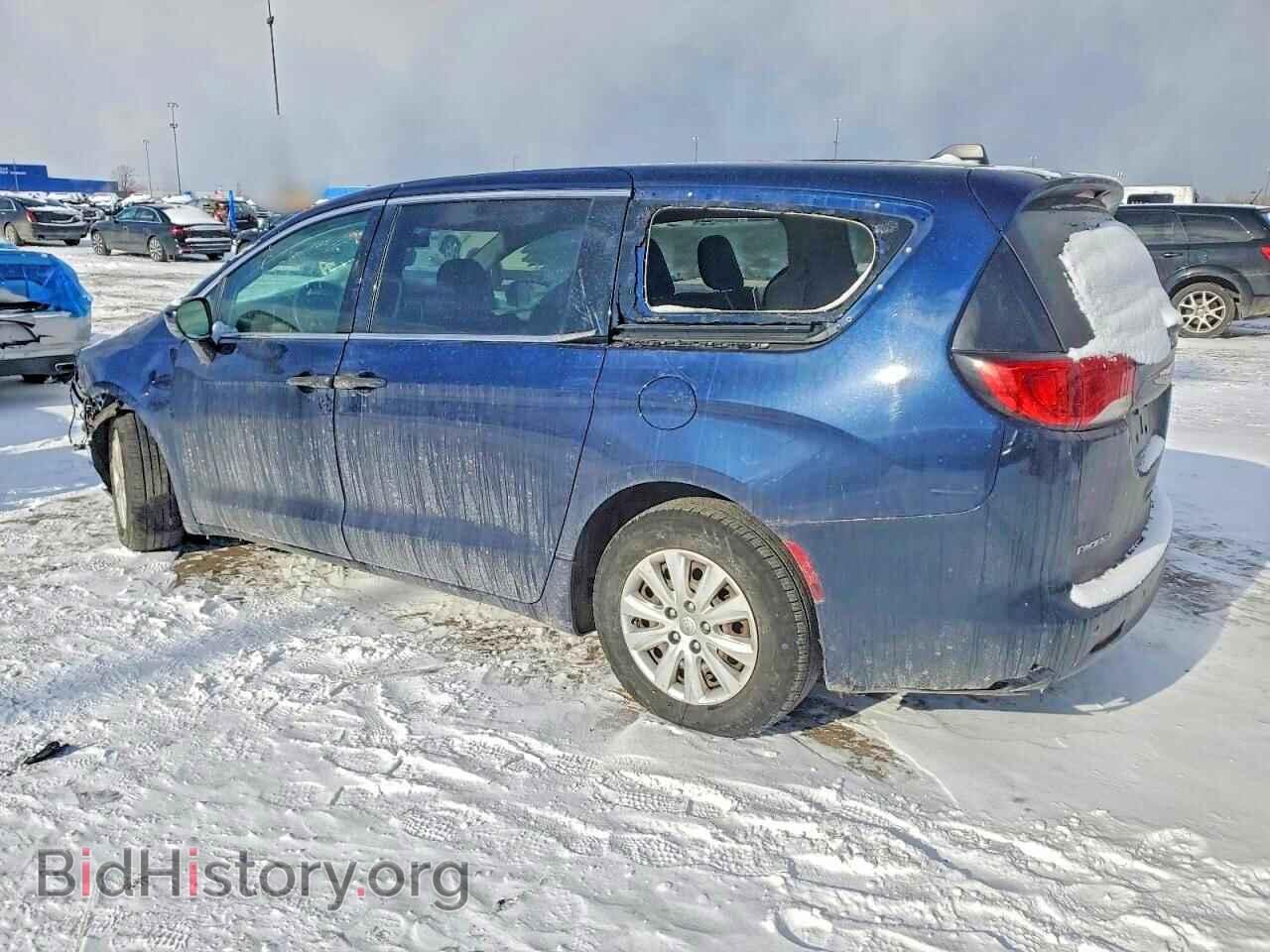 2019 CHRYSLER PACIFICA - VIN: 2C4RC1AG4KR652208 - Photo 2
