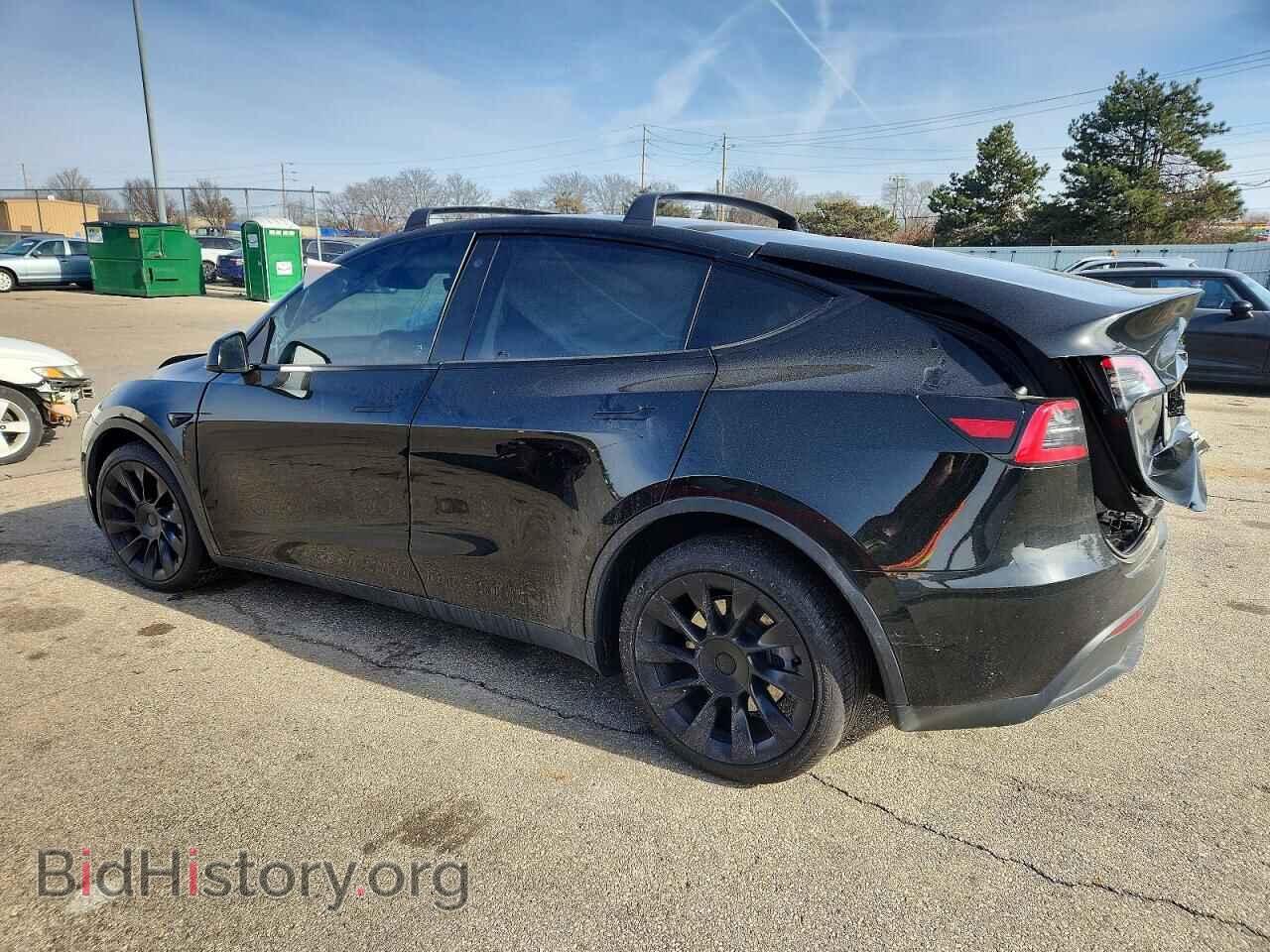 2021 TESLA MODEL Y - VIN: 5YJYGDEE6MF121102 - Photo 2