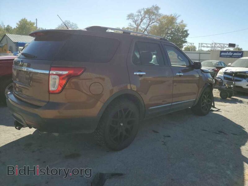 2011 Ford EXPLORER (VIN 1FMHK7F88BGA26225) — фото 3 из 13