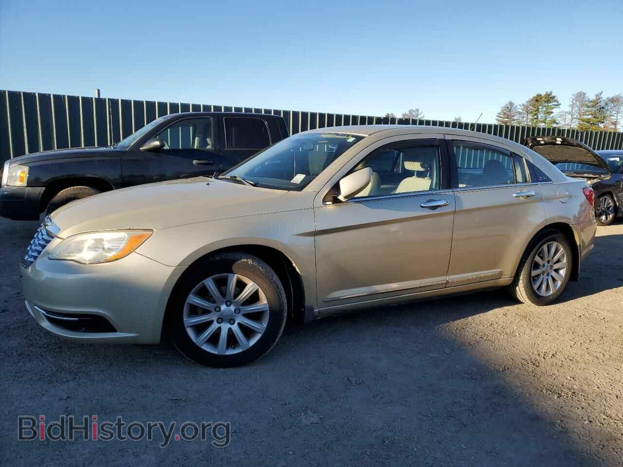 Photo 1C3BC1FG4BN511148 - CHRYSLER 200 2011