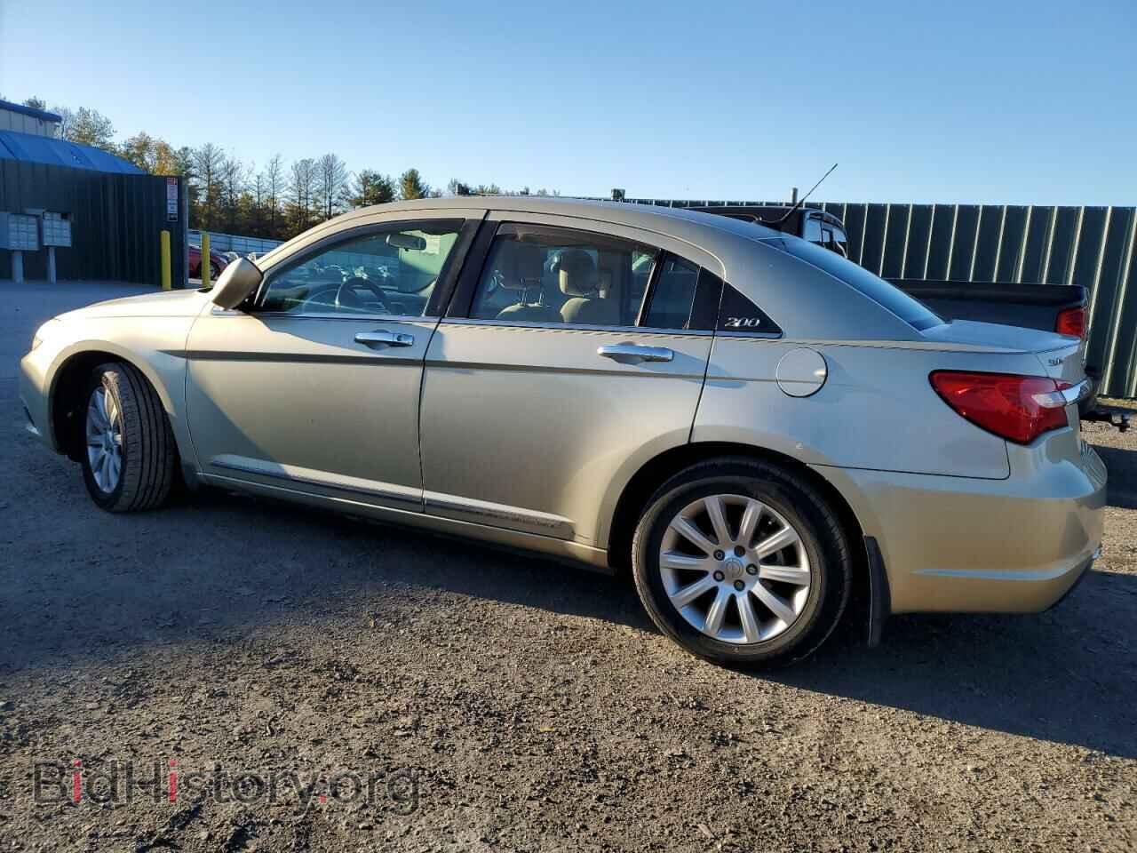 2011 CHRYSLER 200 - VIN: 1C3BC1FG4BN511148 - Фото 2
