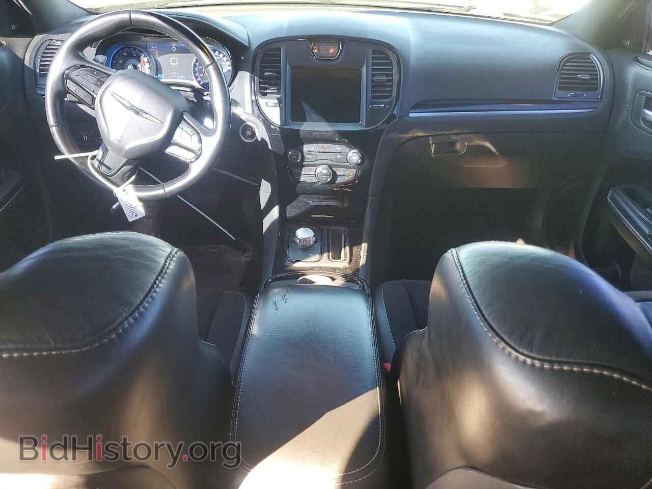 2018 CHRYSLER 300 - VIN: 2C3CCABTXJH120441 - Фото 8