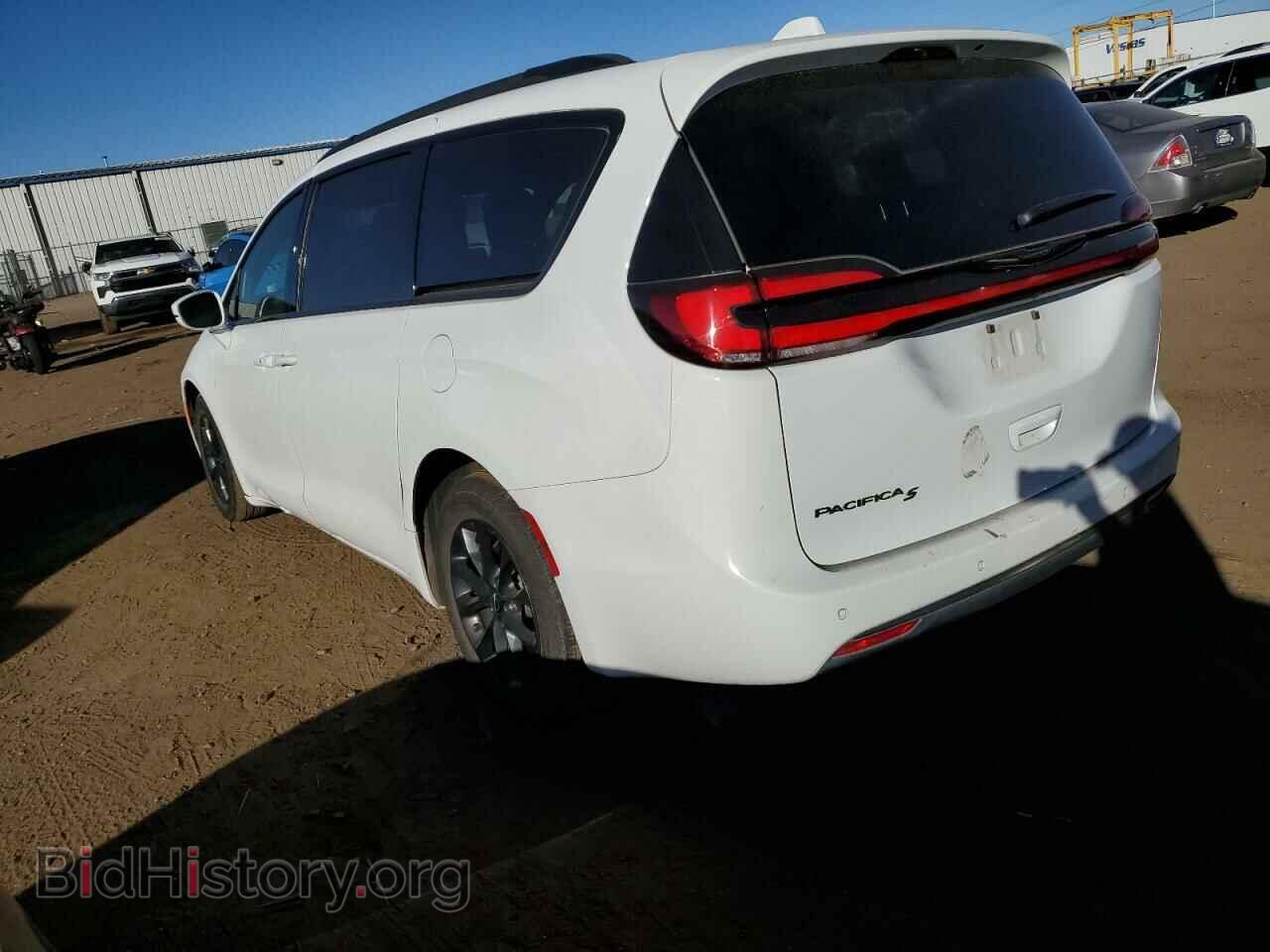 2021 CHRYSLER PACIFICA - VIN: 2C4RC1BG6MR607899 - Фото 2