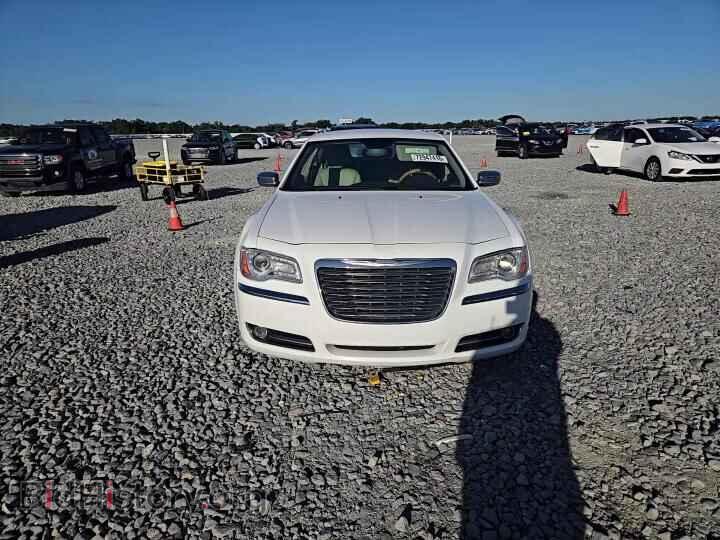 2014 CHRYSLER 300 - VIN: 2C3CCAEG6EH379903 - Фото 13