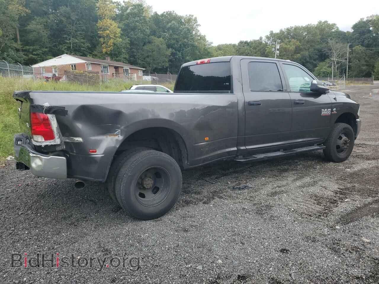2018 RAM All Models - VIN: 3C63RRGL3JG143861 - Photo 3