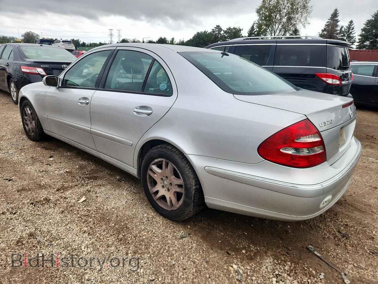 2005 MERCEDES-BENZ E-CLASS - VIN: WDBUF26J15A545572 - Фото 2