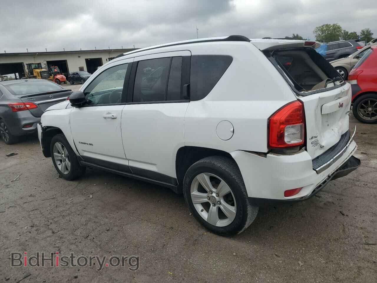 2011 JEEP COMPASS - VIN: 1J4NF5FB8BD154410 - Фото 2