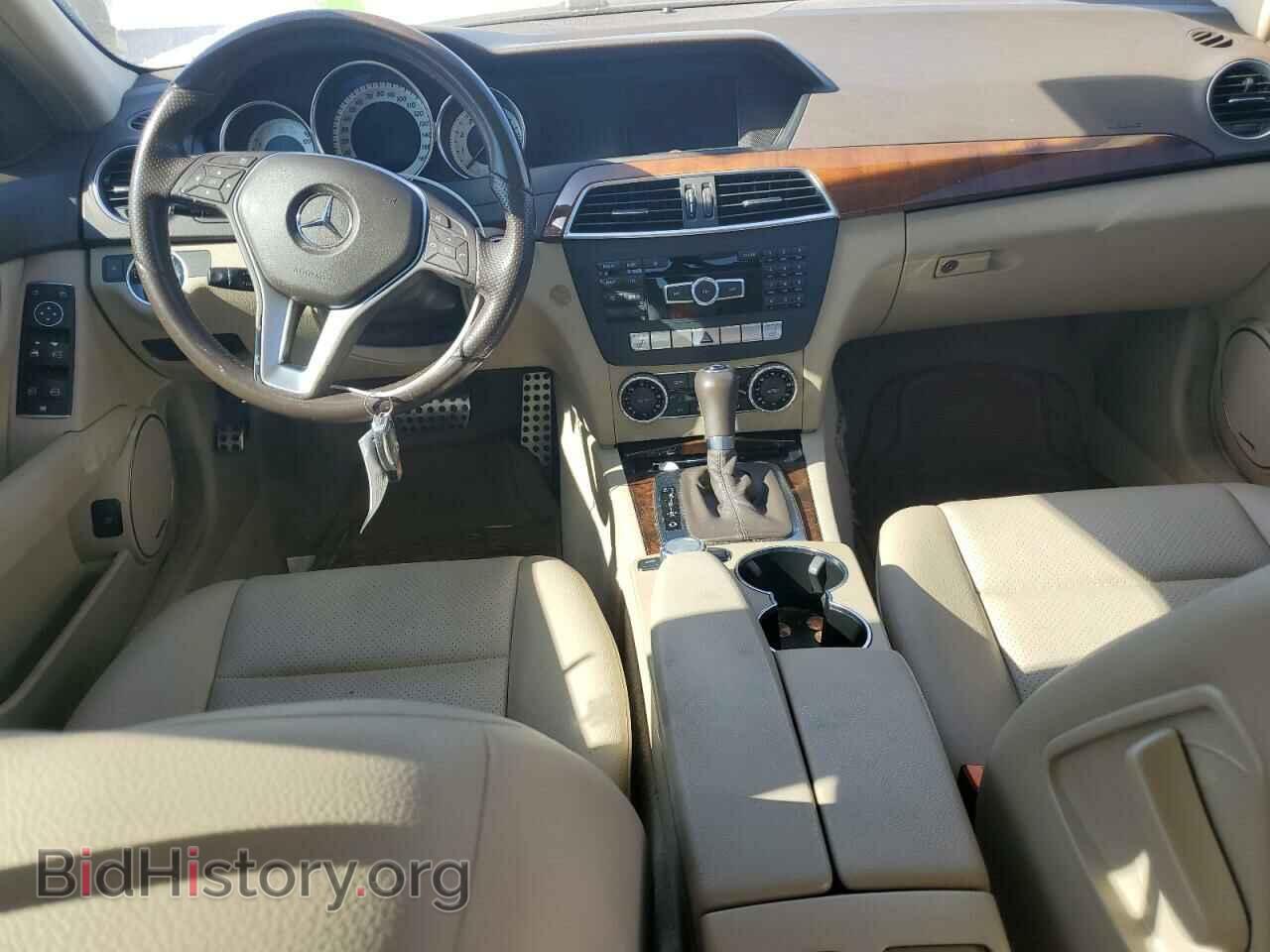 2014 MERCEDES-BENZ C-CLASS - VIN: WDDGF4HB2EA966870 - Фото 8