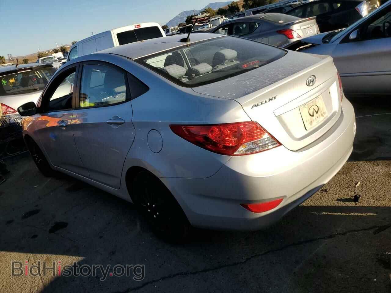 2013 HYUNDAI ACCENT - VIN: KMHCT4AE2DU549943 - Фото 2