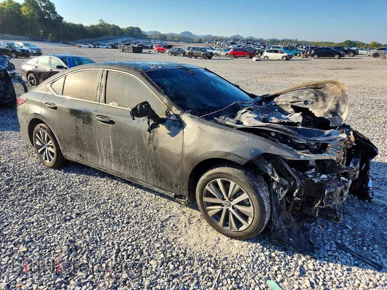 2019 LEXUS ES350 - VIN: 58ABZ1B18KU050607 - Photo 4