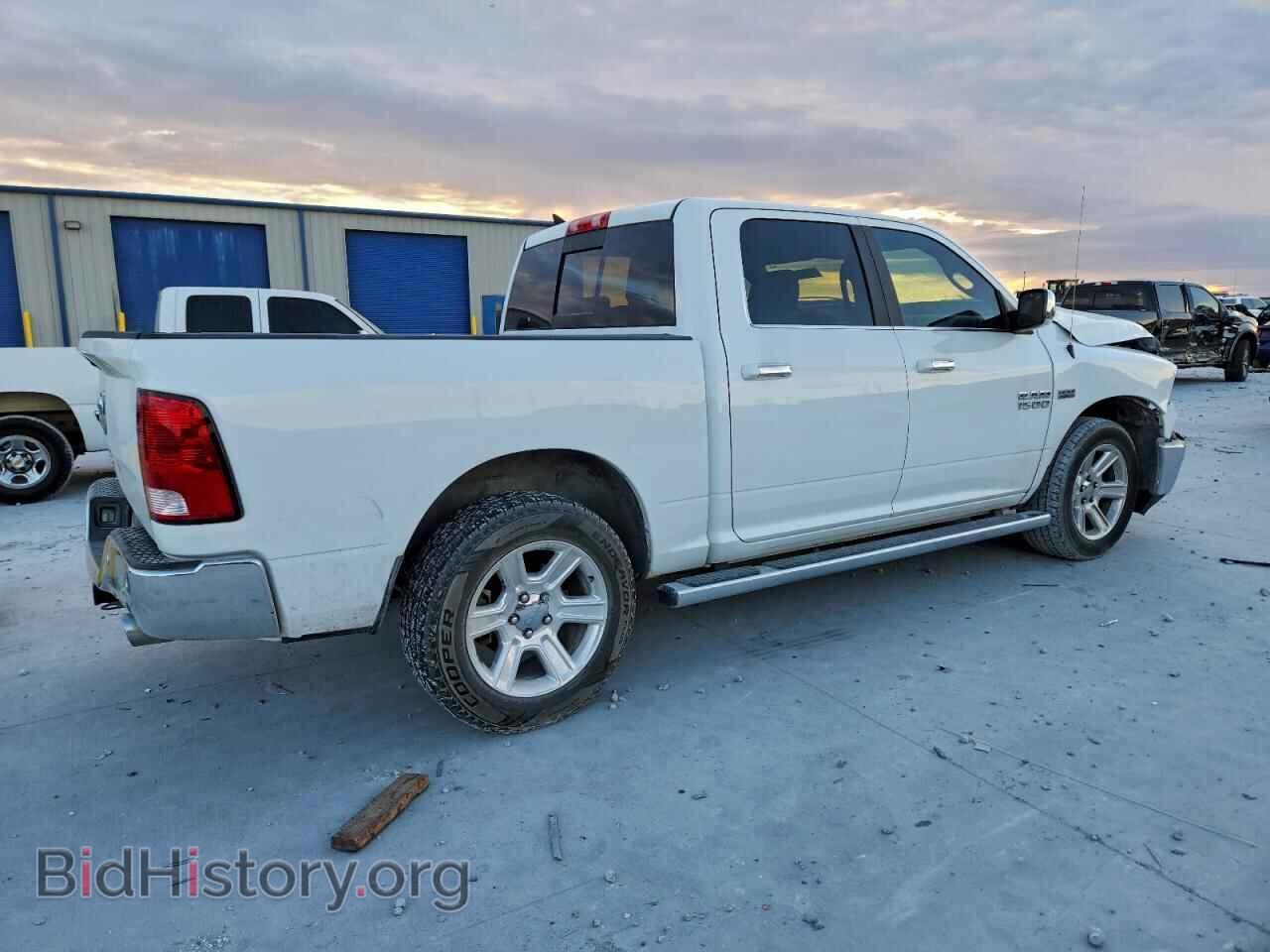 2017 RAM 1500 - VIN: 1C6RR6LT8HS662695 - Фото 3