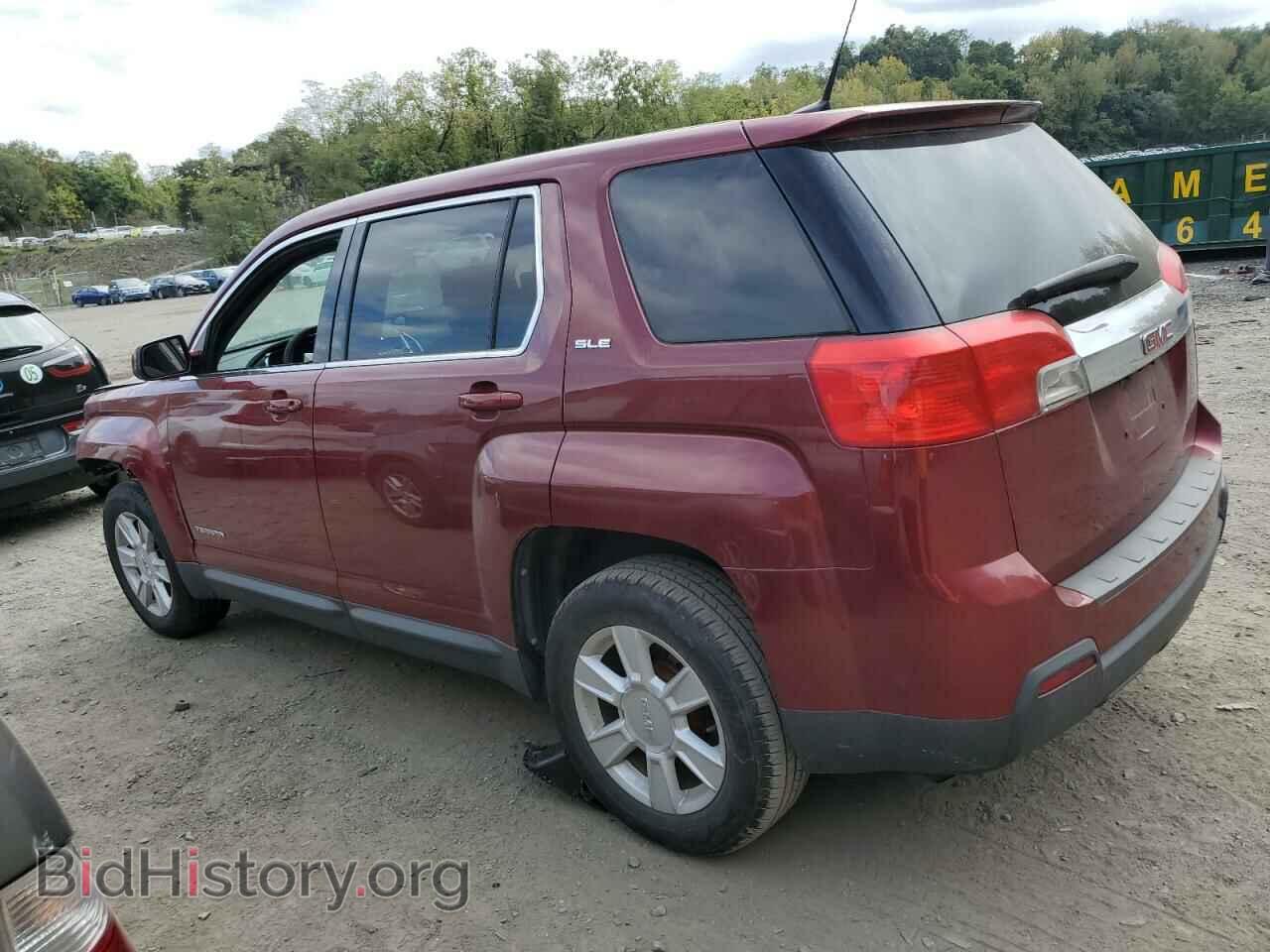 2010 GMC TERRAIN - VIN: 2CTALBEW0A6284960 - Photo 2