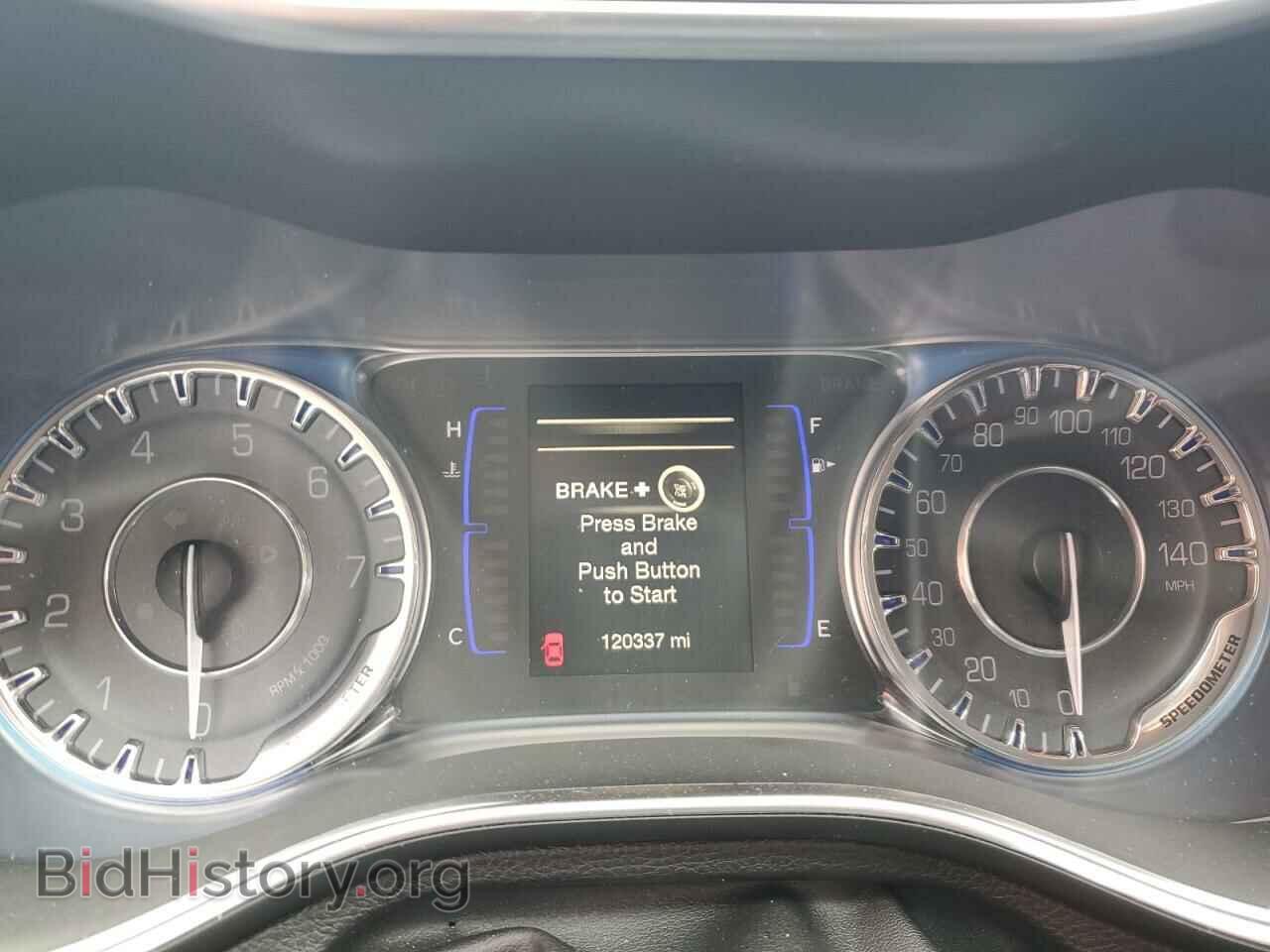 2016 CHRYSLER 200 - VIN: 1C3CCCAB2GN189631 - Фото 9