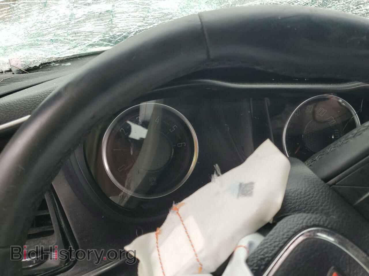 2018 DODGE CHALLENGER - VIN: 2C3CDZAG3JH121835 - Photo 9