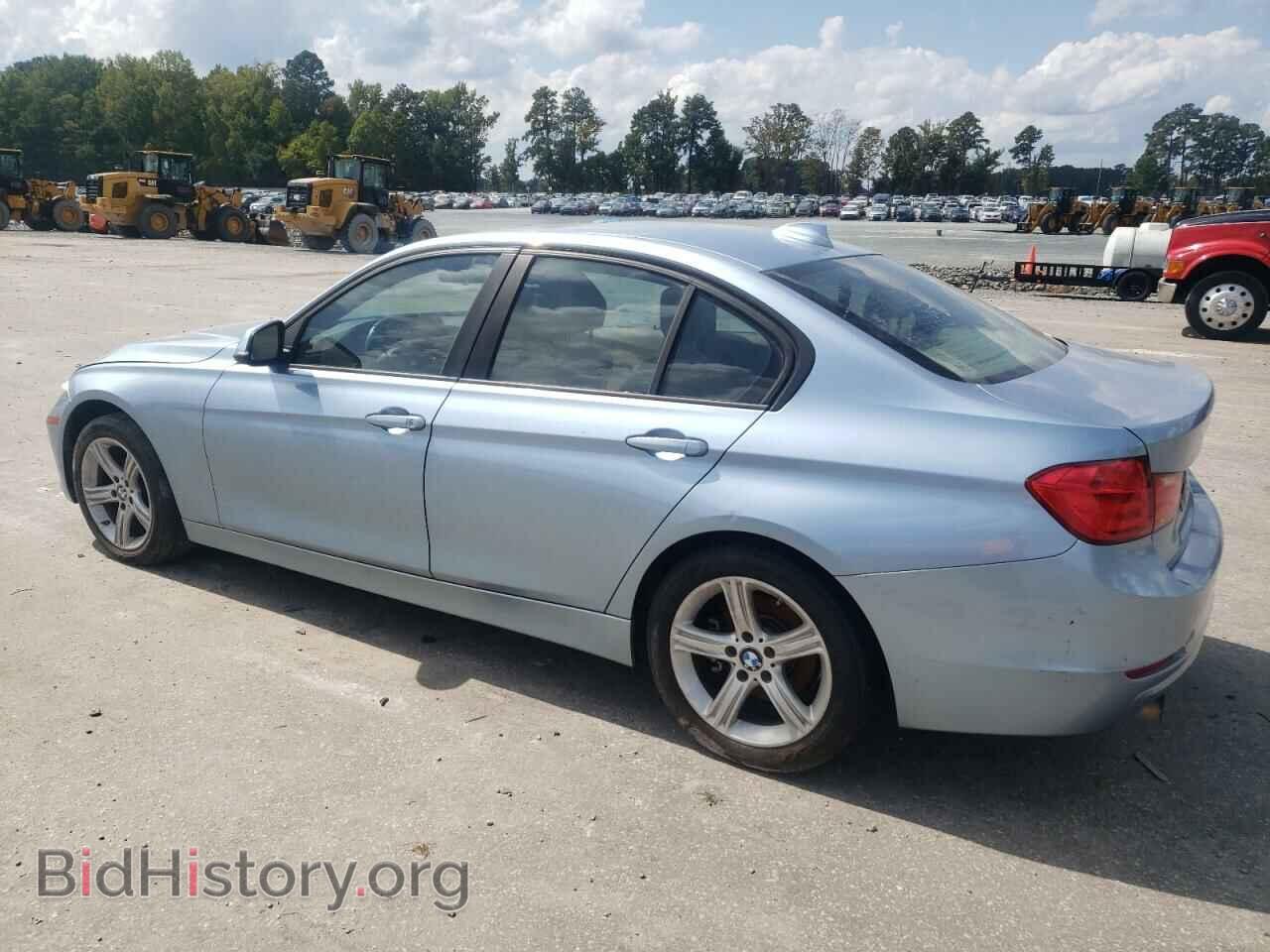 2015 BMW 3 SERIES - VIN: WBA3B1G52FNT02803 - Фото 2