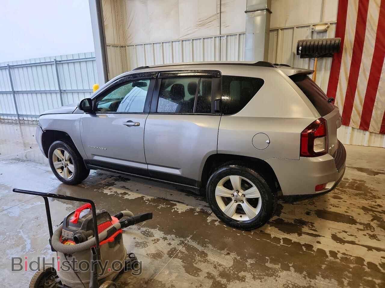 2016 JEEP COMPASS - VIN: 1C4NJDBBXGD626716 - Photo 2