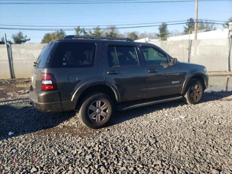 2008 Ford EXPLORER (VIN 1FMEU73E78UB10876) — фото 3 из 13
