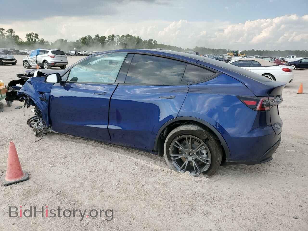 2024 TESLA MODEL Y - VIN: 7SAYGDED4RA309714 - Фото 2
