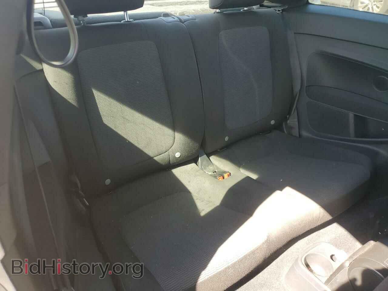 2014 VOLKSWAGEN BEETLE - VIN: 3VWF17AT1EM641832 - Фото 10