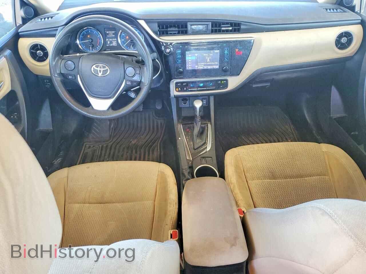 2018 TOYOTA COROLLA - VIN: 5YFBURHE8JP765028 - Фото 8