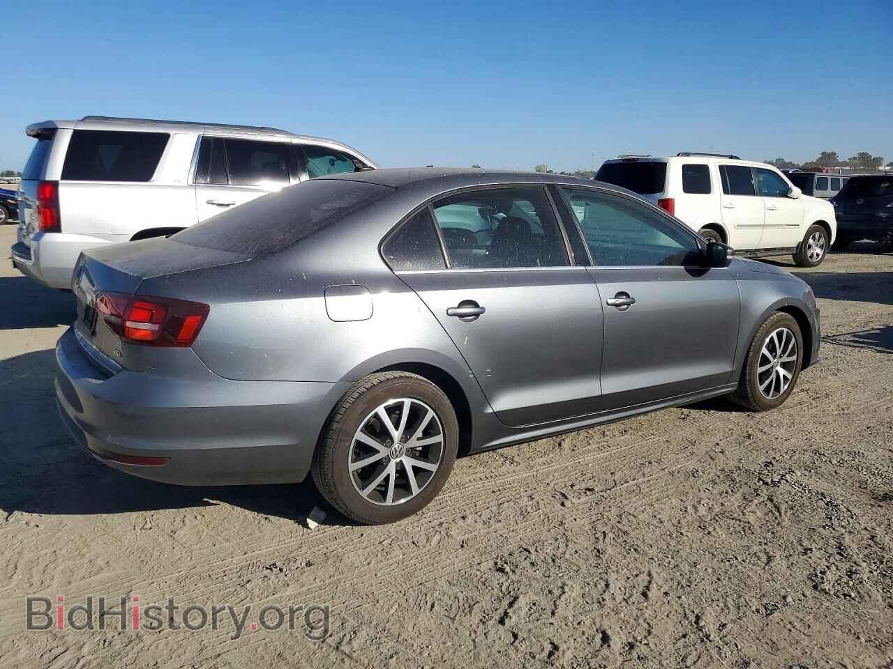 2017 VOLKSWAGEN JETTA - VIN: 3VWDB7AJ3HM373700 - Photo 3