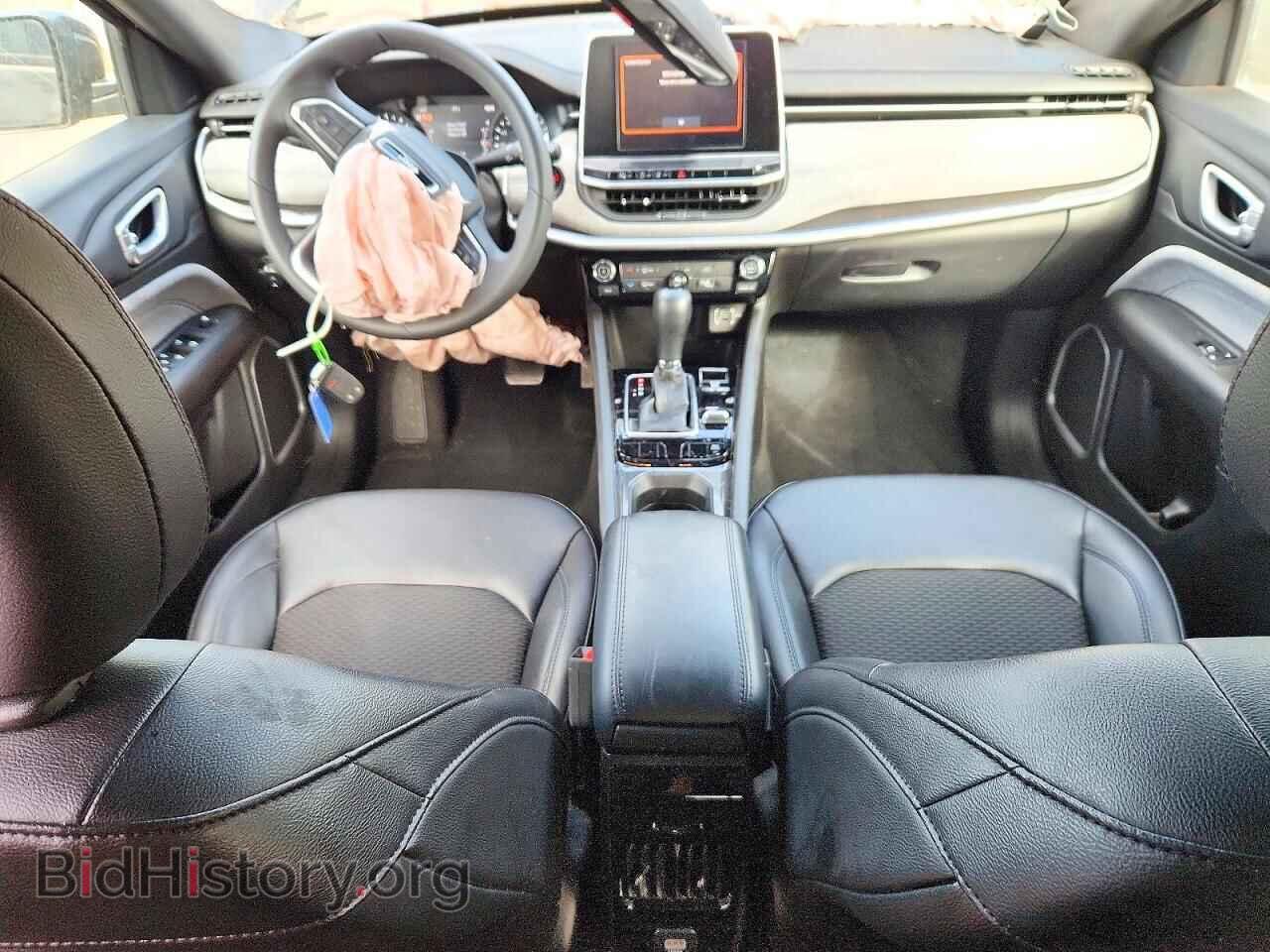 2025 Jeep COMPASS (VIN 3C4NJDBN7ST595650) — photo 8 of 13