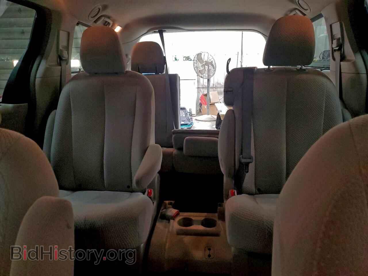 2011 TOYOTA All Models - VIN: 5TDKK3DC2BS092382 - Фото 10