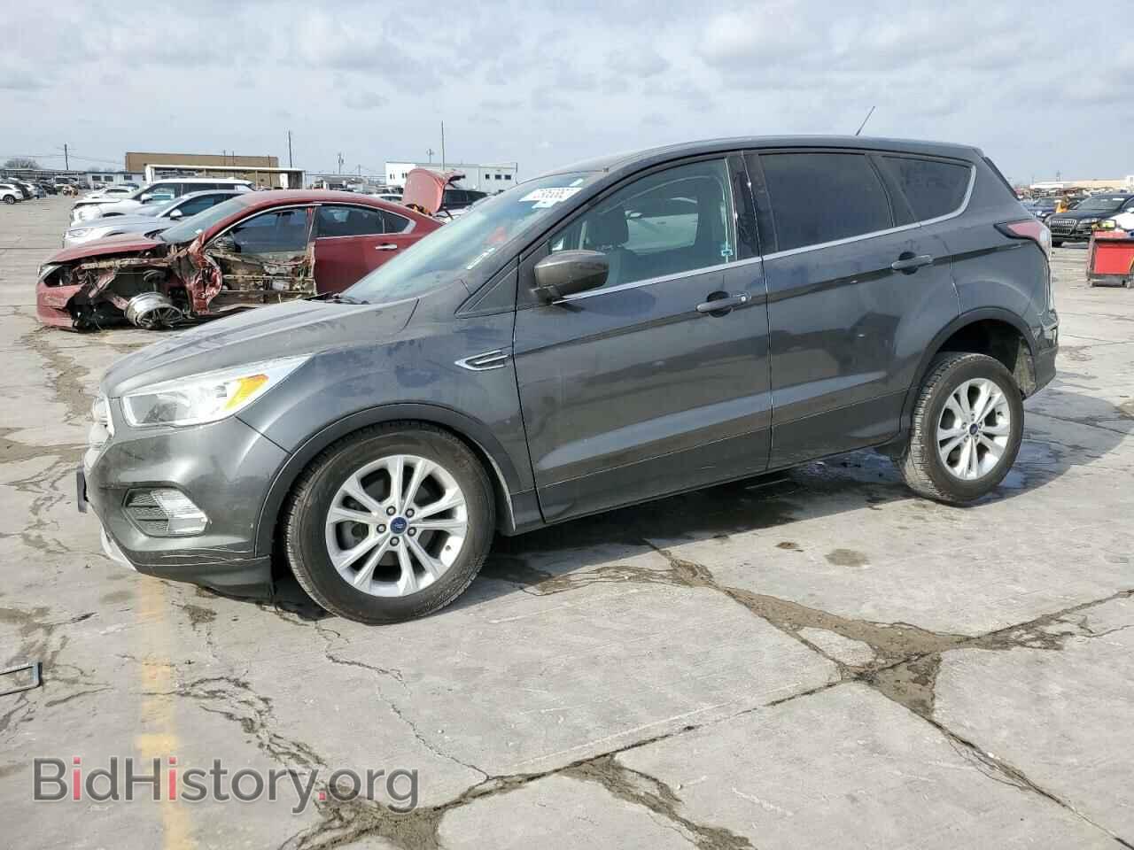 Фотография 1FMCU0GD8HUE76538 - FORD ESCAPE 2017