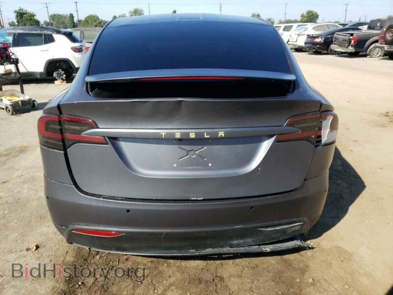 2019 Tesla MODEL X (VIN 5YJXCBE23KF161460) — фото 6 из 14