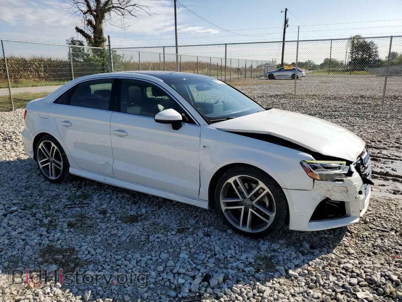 2019 AUDI A3 - VIN: WAUGUGFFXK1011945 - Photo 4