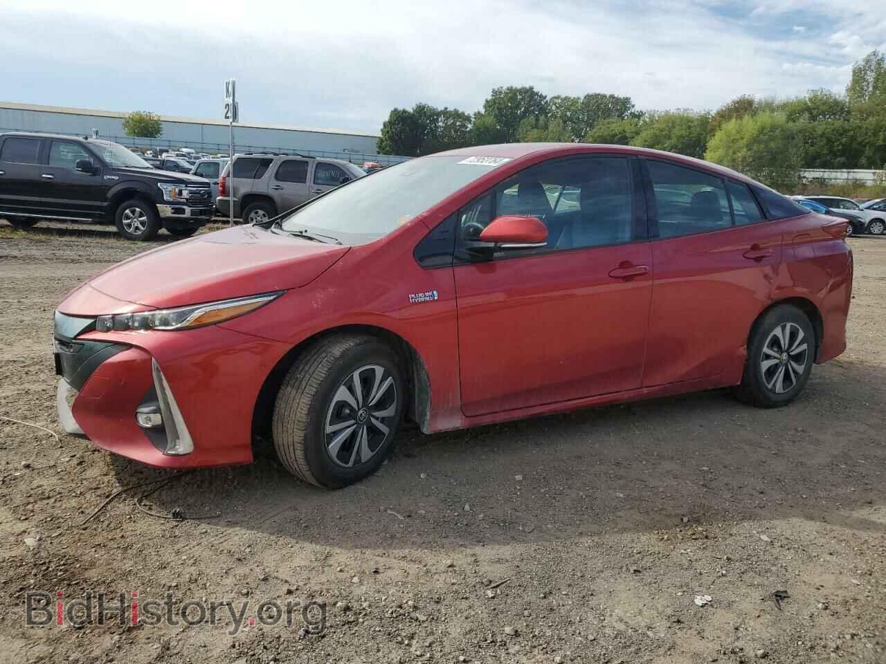 Фотография JTDKARFP7K3113248 - TOYOTA PRIUS 2019