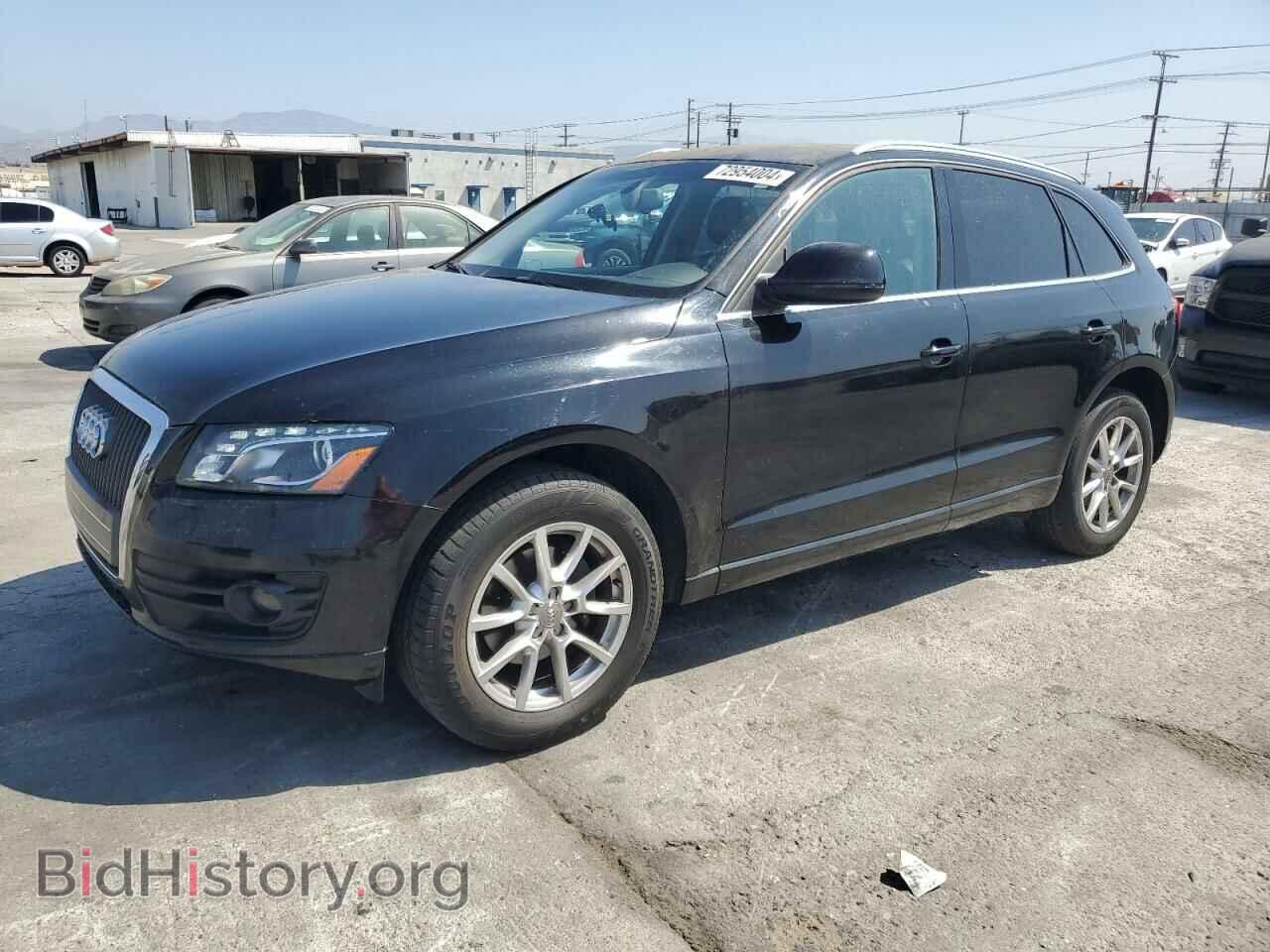 Photo WA1LFAFP7BA103266 - AUDI Q5 2011