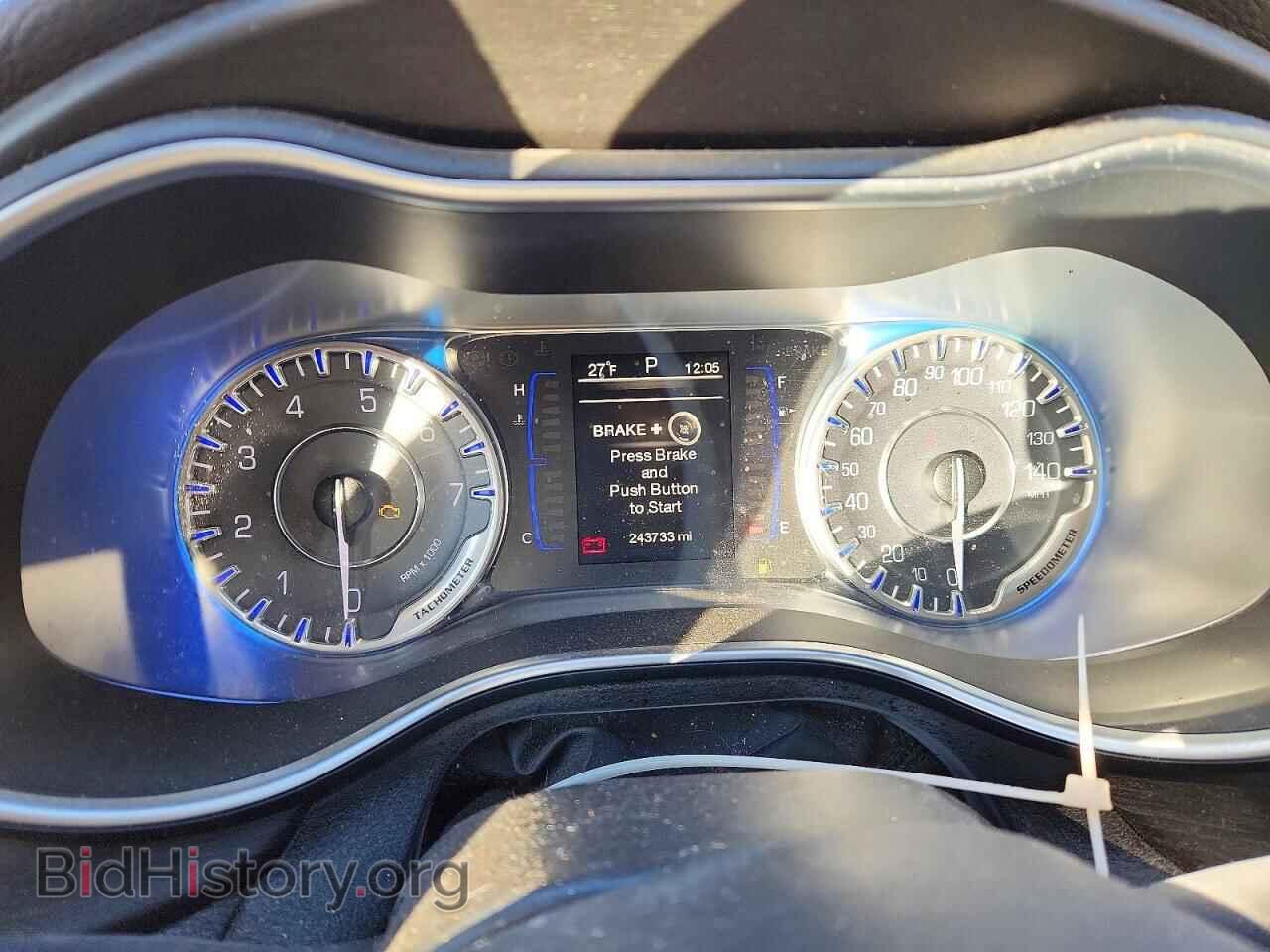 2015 CHRYSLER 200 - VIN: 1C3CCCAB7FN533064 - Фото 9
