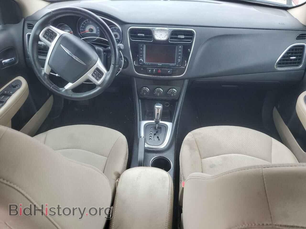 2011 CHRYSLER 200 - VIN: 1C3BC2FB1BN562696 - Фото 8