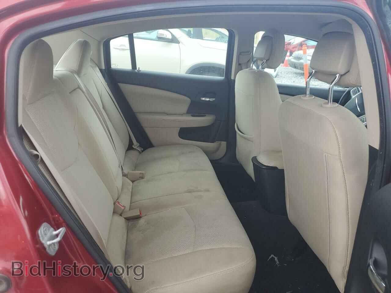 2011 CHRYSLER 200 - VIN: 1C3BC2FB1BN562696 - Фото 10