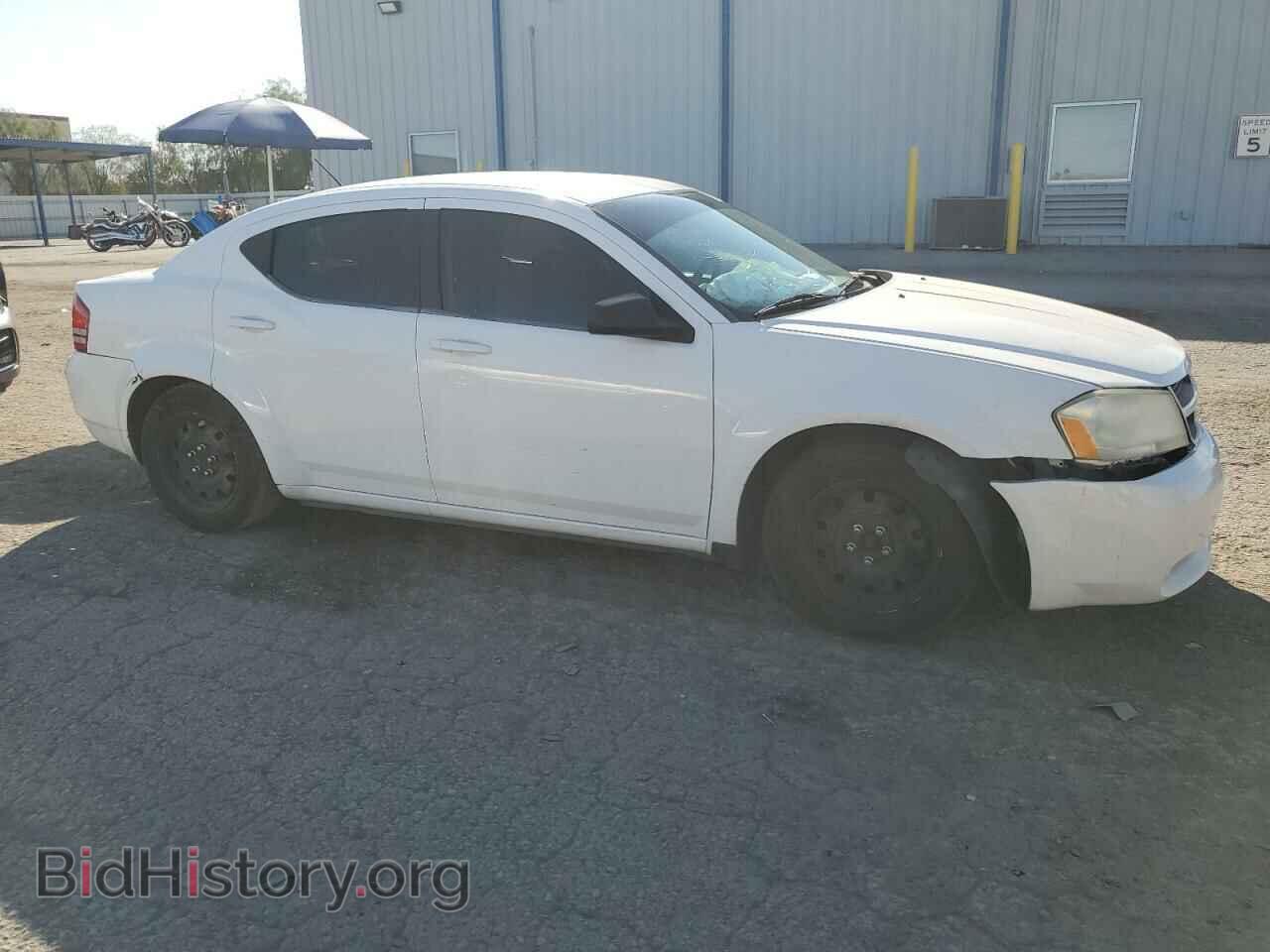 2010 DODGE AVENGER - VIN: 1B3CC4FB5AN203850 - Photo 4